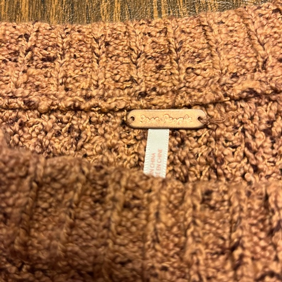 Free People knit crop sweater - Picture 6 of 6